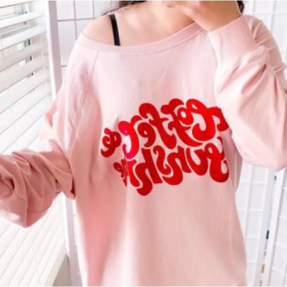 Wildfox • Coffee & Sunshine Pink Graphic Sweatshirt Size S - Picture 6 of 7